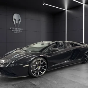 LAMBORGHINI AVENTADOR ROADSTER